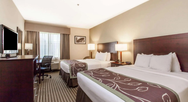 Четырёхместный номер Standard Quality Inn Brewerton - Syracuse Oneida Lake Area