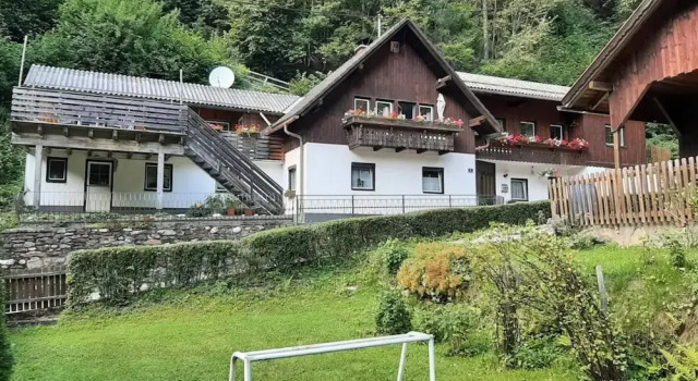 Апартаменты Apartment Feld am See Near Ski Slopes