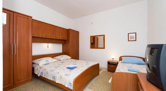Апартаменты Apartments Edita & Robert