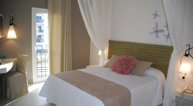 Двухместный номер Standard Hotel Tarongeta