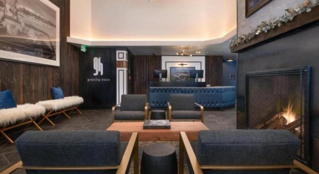 Vail Village King Hotel Room, Забронировать Отель Отели Вейл с парковкой, Парковка