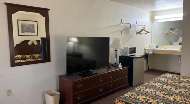Номер Standard El Rancho Motel