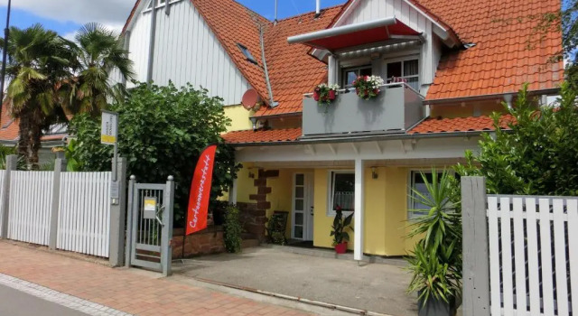 Ferienhaus Cartoonwerkstatt, 预订 酒店 卡佩伦-德鲁斯魏莱尔 Pfalz