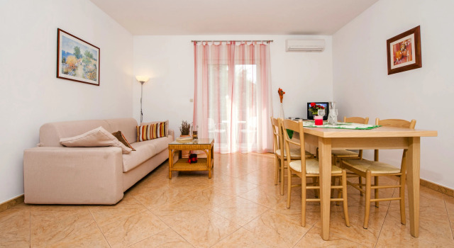 AppB1 Rovinj - Rovigno
