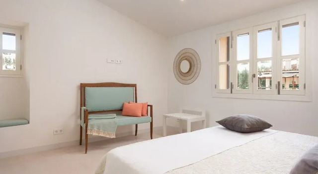 Can Font - Villa With Private Pool, Reservar Vila Hotéis em Costitx com estacionamento, Estacionamento