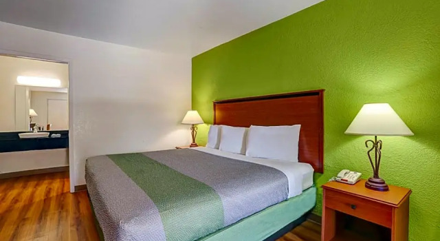 Standard huone Days Inn Sonora Devils River