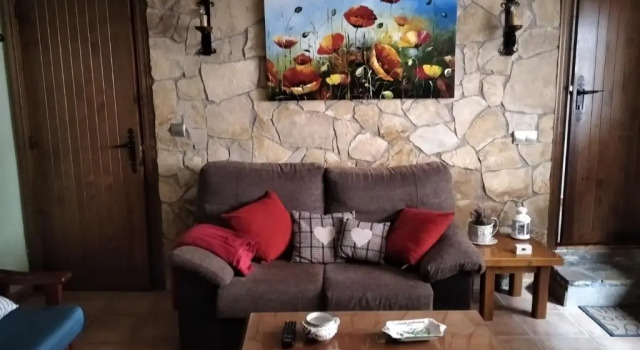 Casa Rural Lahuerta, Prenota Hotel Bronchales Alto Tajo
