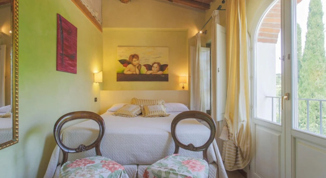 Meriggio Barn, Buchen Sie Hotel Montecarlo Toskana