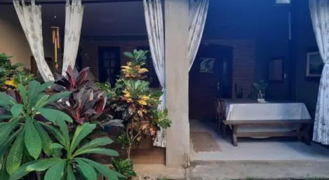 Lemonade Home Stay e Surf School, Забронировать Отель Отели штата Рио-де-Жанейро с парковкой, Парковка