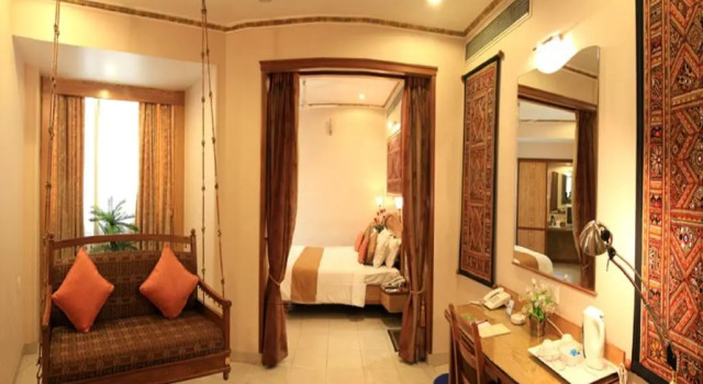 Люкс Hotel Mayura