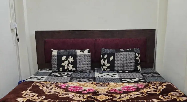 Двухместный семейный номер Standard с балконом Ramlala Paying Guest House
