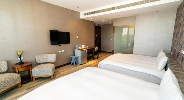 Четырёхместный номер Standard с видом на сад 193 County Garden BnB