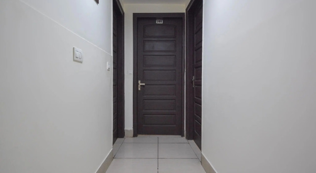 OYO 48542 Hotel Capital, Varaa Hotelli Sirsa Haryana