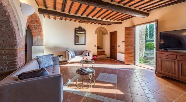 VILLA STRONCOLI 14, Emma Villas, Book Villa Rapolano Terme Crete Senesi