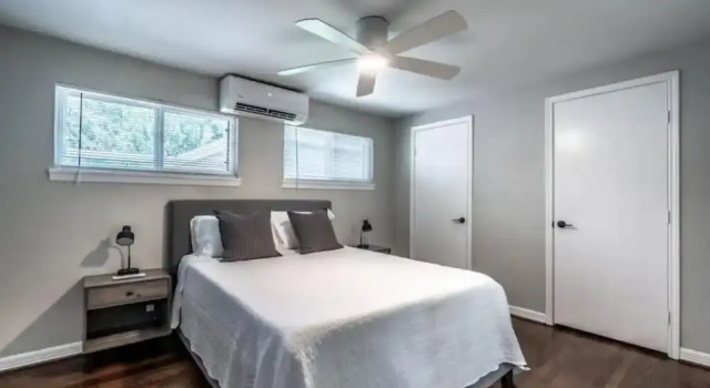 Апартаменты Stylish 1BR Urban Retreat