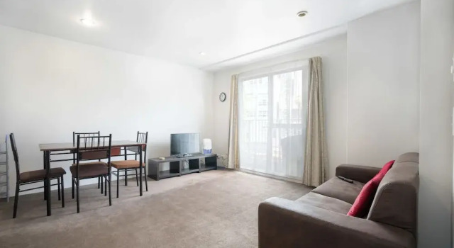 2 Bedroom Apartment in Central Location