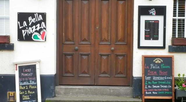 Dixie Arms