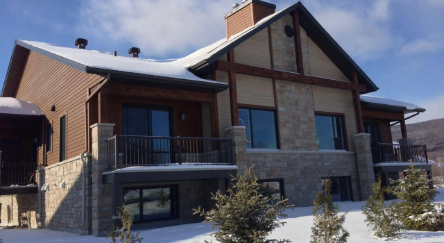 Les Villas Kudos Mont Sainte-Anne - By Les Lofts Vieux-Quebec, Book Hotel Hoteller i Beaupre med parkering, Parkering