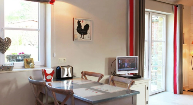 Beautiful Holiday Home in Aywaille With Large Garden, Rezervovat Hotel Hotely v Lutych s parkováním, Parkování
