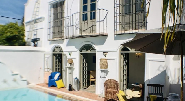 The Pearl - Marbella, Забронировать Отель «постель и завтрак» Марбелья Коста-дель-Соль, рядом с Arco de Marbella