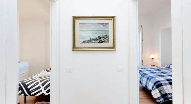 Salaria Apartment