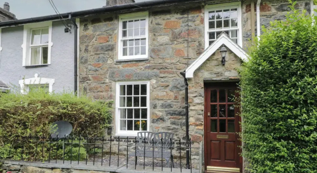 Cottage on the Green, Book Vacation Home Caernarfon Snowdonia