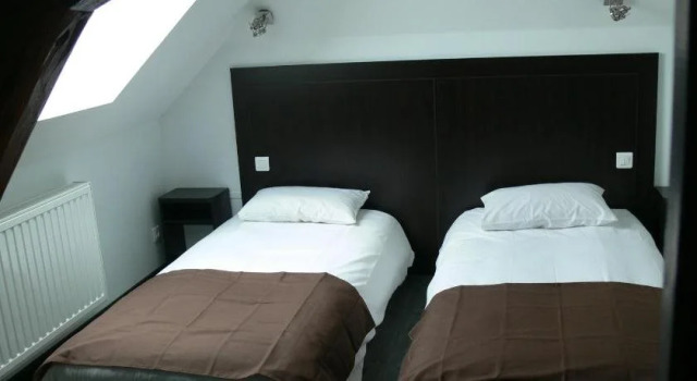 Hotel Le Saint Julien, Boek Hotel Hotels in Franche-Comte met ontbijt, Ontbijt