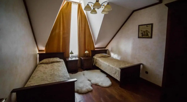 Gnizdo Golubky, Book Hotel Billige hoteller i Carpathians - Ukraine