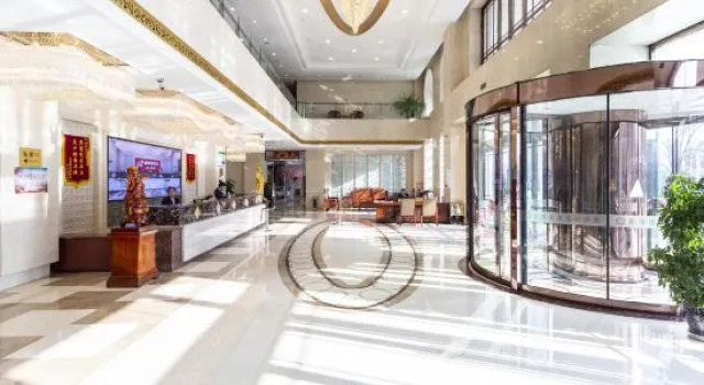 Xinmanyuan Hotel, Book Hotel Hoteller i Shuozhou med parkering, Parkering