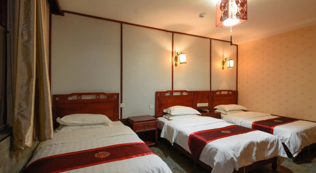 Qianmen Courtyard Hotel