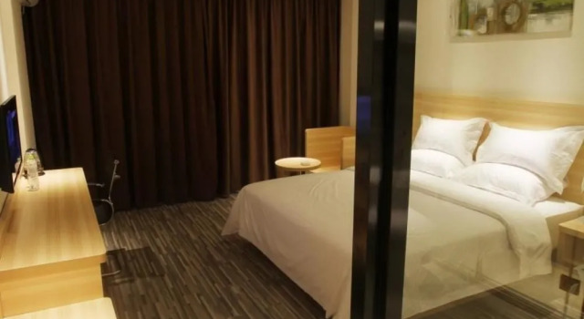Guigang Aili Hotel, Book Hotel Guigang Guangxi
