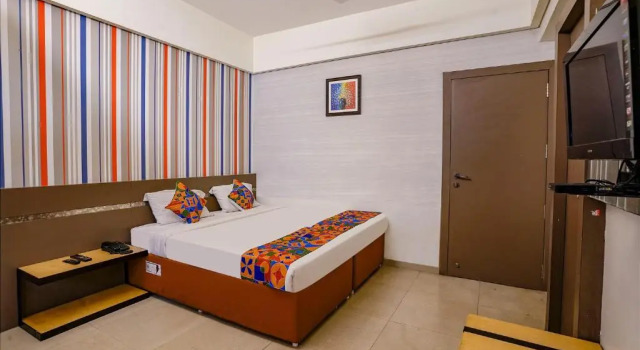 Номер Deluxe FabHotel Gargi Deluxe - Nr Raja Dinekar Musuem