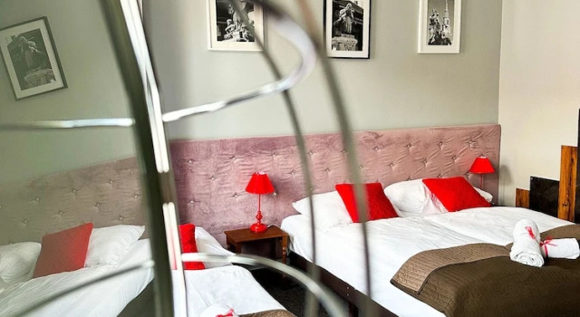 Четырёхместный номер Premium с видом на город Expolis Residence - City Center - 24h POZNAŃ GŁÓWNY #betterthanyourEX