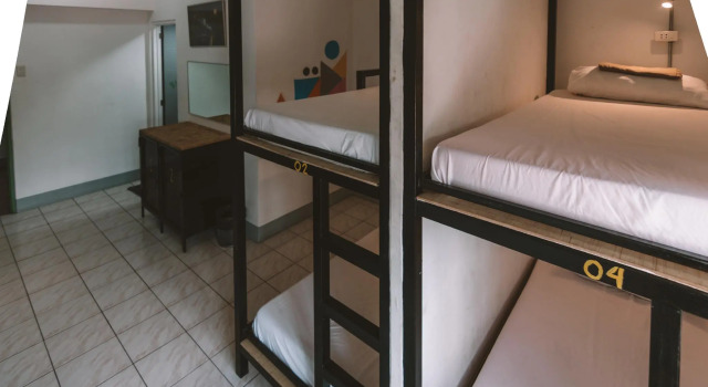 Кровать в общем номере (женский номер) Mad Monkey Hostel Cebu City