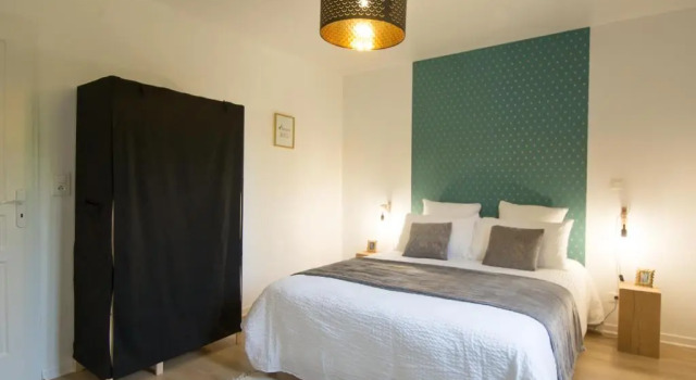 Le Gîte du Puit des Granges, Book Hotel Hoteller i Great Eastern Region med pool, Swimmingpool