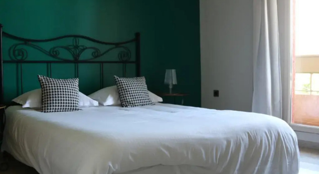 Hôtel Les Jardins, Buchen Sie Hotel SPA-Hotels in Korsika, SPA
