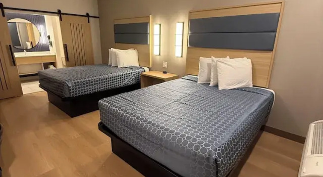 Двухместный номер Deluxe Palace Inn Blue 290 W 43rd & Bingle Rd
