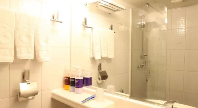 Номер Standard Angel Hotel
