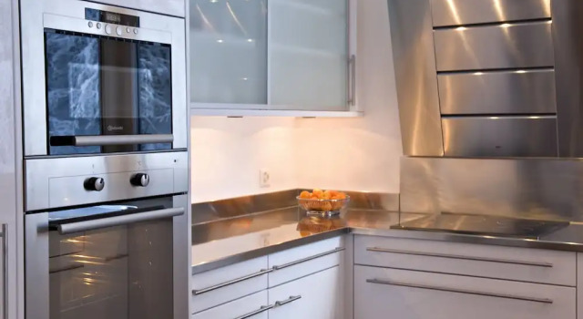 Апартаменты Chalet Altesse Serviced Apartments