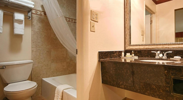 Номер Standard Best Western Plus Greenwell Inn