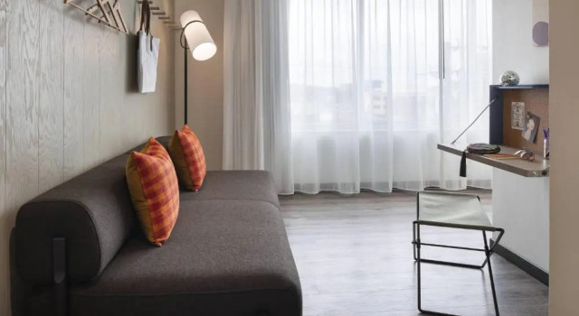 Двухместный полулюкс Moxy Nashville Vanderbilt Area