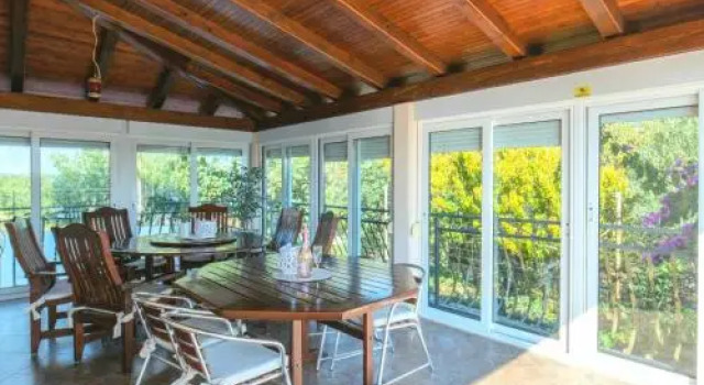 Mira Holiday Home, Rezerwuj Hotel Rudine Split-Dalmatia County