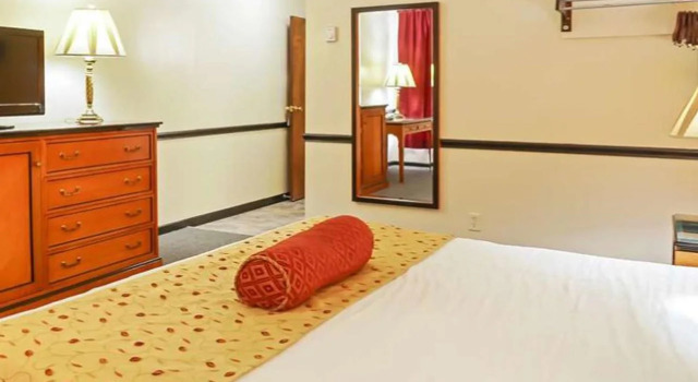 M Star North Canton, Book Hotel Canton Ohio