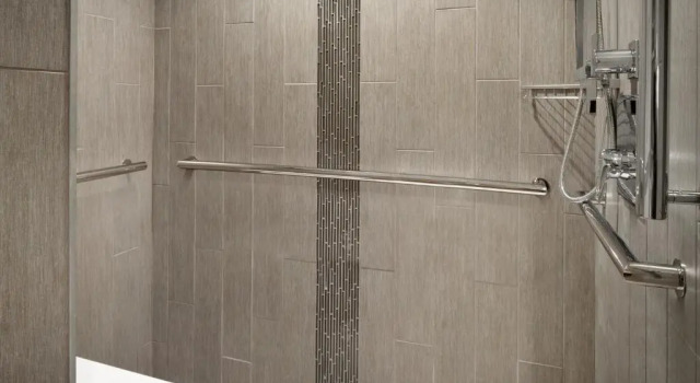 Двухместный люкс Accessible с 2 комнатами Embassy Suites by Hilton Charlotte Uptown