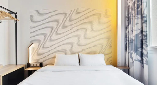 Двухместный номер Accessible B&B HOTEL LYON Centre Perrache