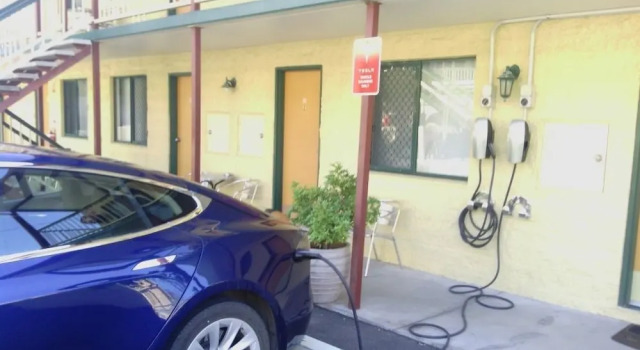 Harbour Lodge Motel, Prenota Motel Hotel a Queensland con parcheggio, Parcheggio
