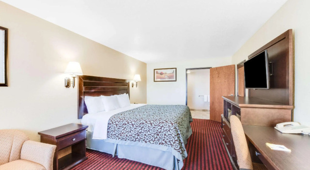 Двухместный номер Mobility Accessible Days Inn by Wyndham Fort Stockton