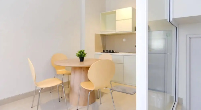 TwoSpaces Living at Zena Mozia, Prenota Affittacamere Legok West Java