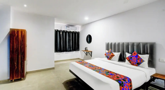 Номер Luxury Fabhotel Lorwen