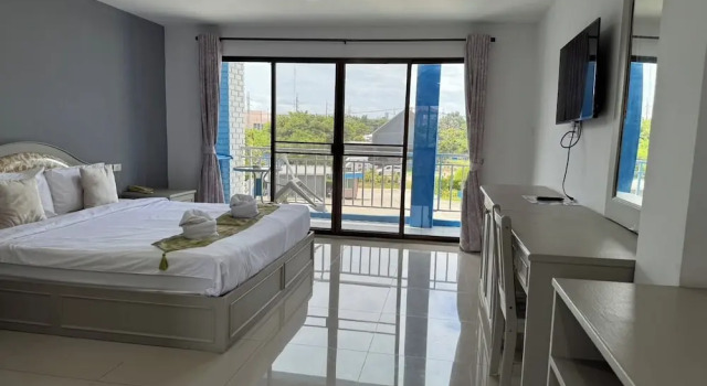 Двухместный номер Superior с балконом Blue Garden Resort Pattaya